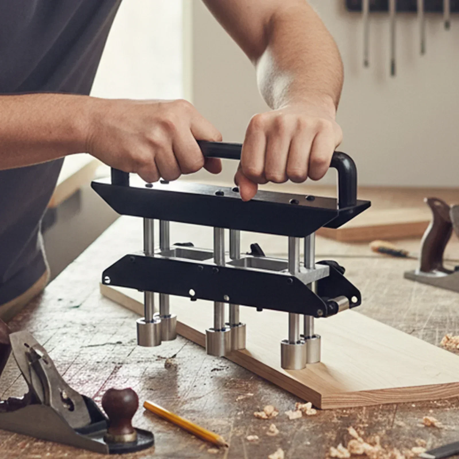 Workshop Hand Tools And Equipment - 3-محطة المعادن بندر المتداول أداة حافة